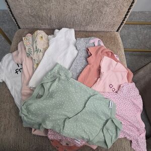 Lot Of 9 Short Sleeve Onesie Green, Pink, and White
